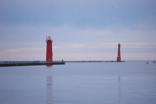 Muskegon South Pier Lighthouse — photo 5