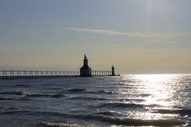 St. Joseph North Pier Inner Lighthouse — photo 2
